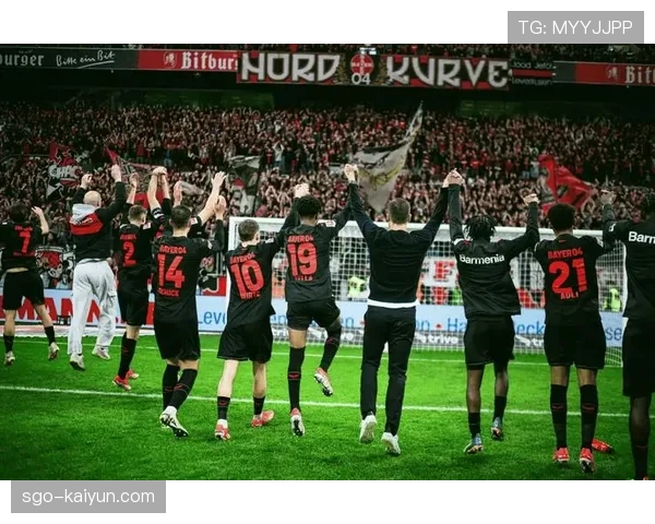 战术复盘：勒沃库森如何通过放弃控球权抵挡住沃尔夫斯堡的边路冲击